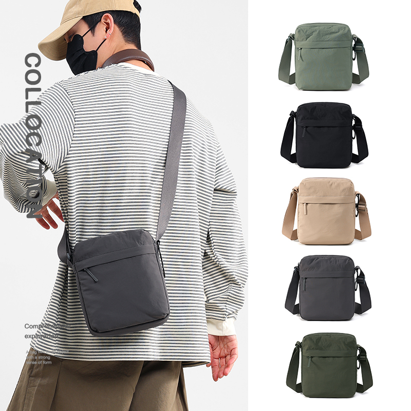Men's Large Capacity Commuter Shoulder Bag